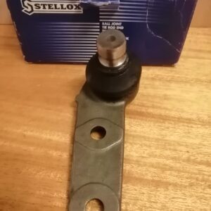 Опора шаровая без г/у перед.левая Audi (88-91) 893407365A